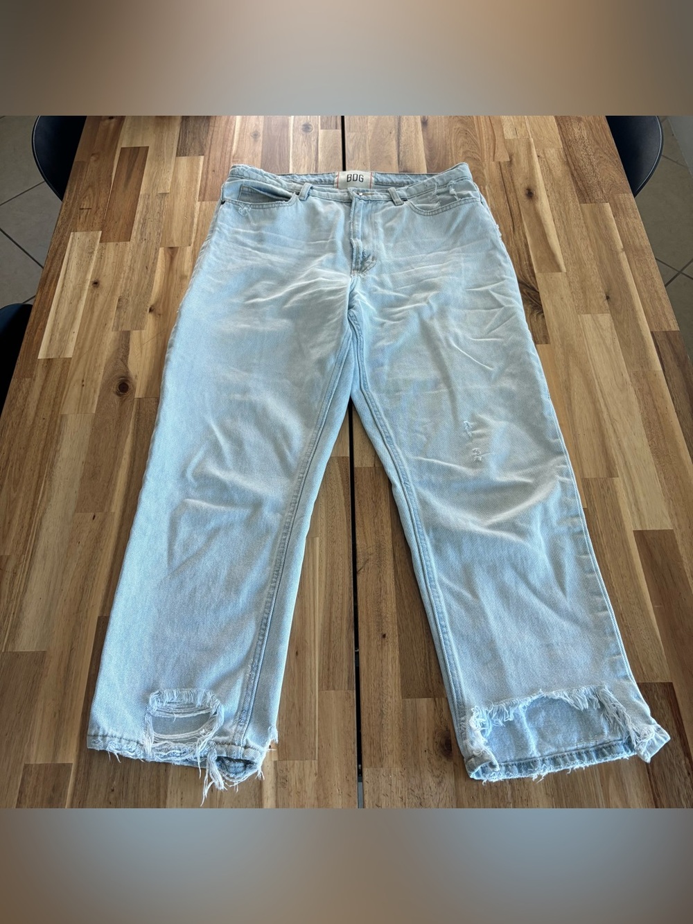 UO l BDG Straight Leg Jeans